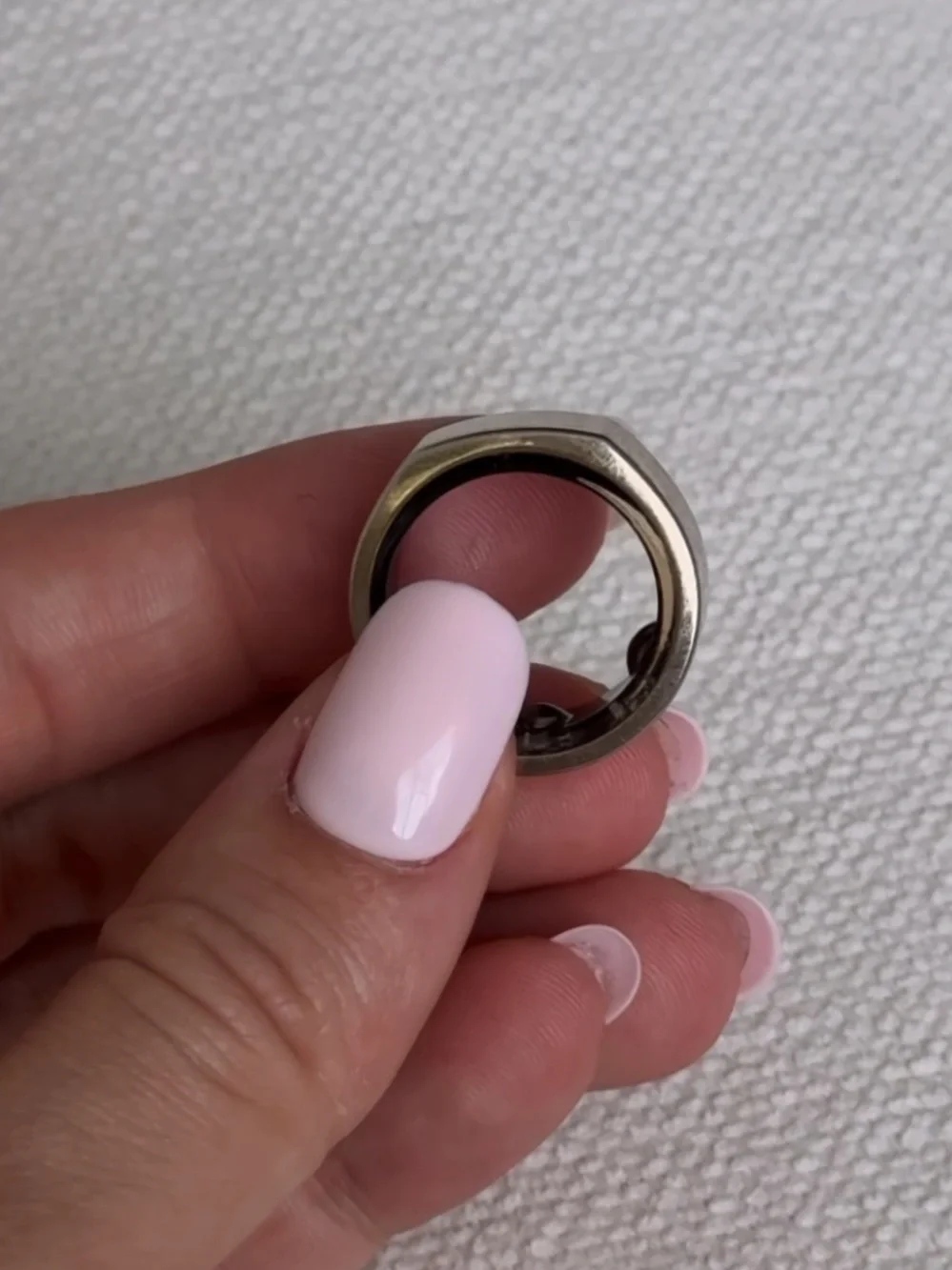 Oura Ring Gen 3 Heritage Smart Ring - Gold